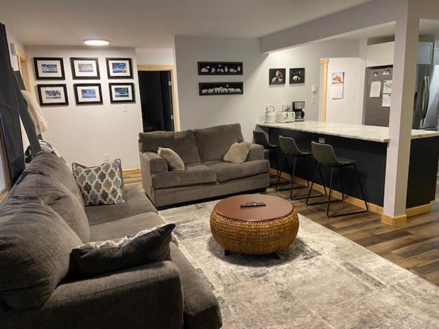 צ'רצ'יל Bears Den Guest House מראה חיצוני תמונה
