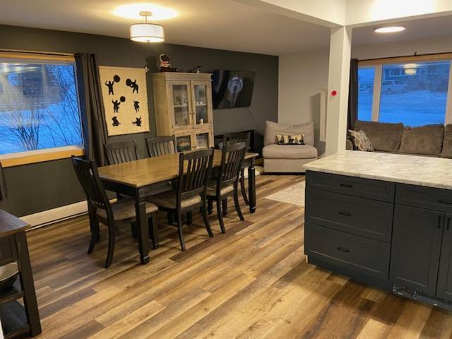 צ'רצ'יל Bears Den Guest House מראה חיצוני תמונה