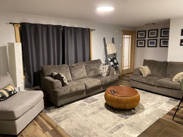 צ'רצ'יל Bears Den Guest House מראה חיצוני תמונה